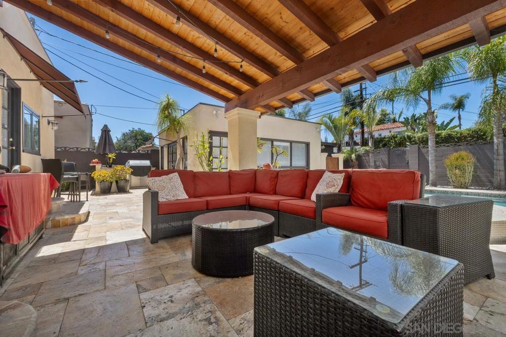 4874 Edgeware Road Property Photo 23