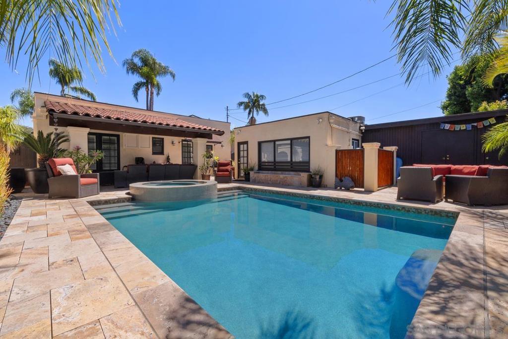 4874 Edgeware Road Property Photo 24