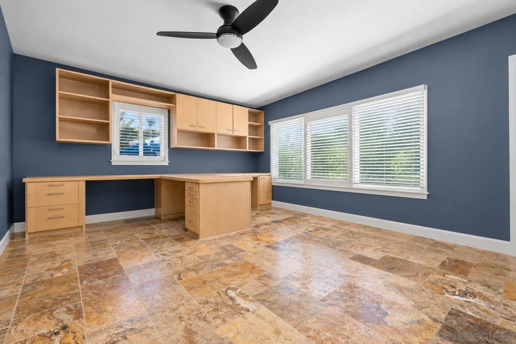4874 Edgeware Road Property Photo 28