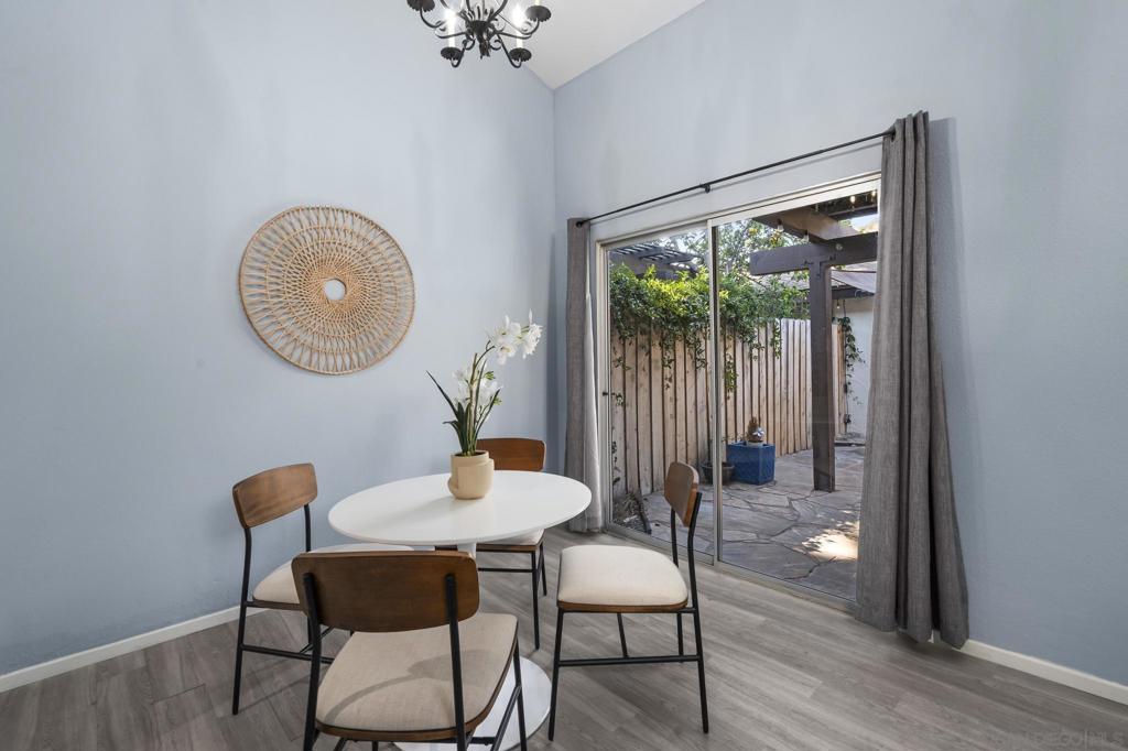 2147 Citrus Tree Property Photo 7