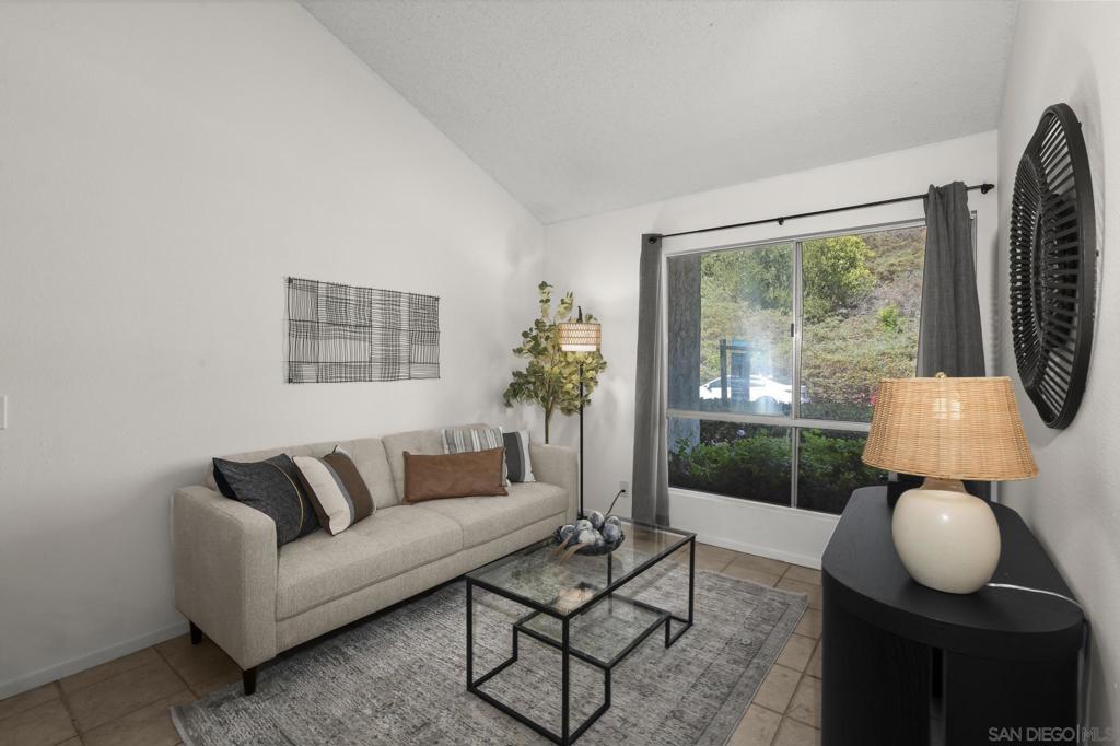 2147 Citrus Tree Property Photo 15