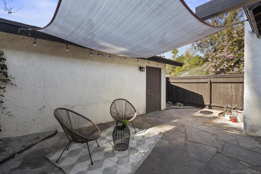 2147 Citrus Tree Property Photo 28