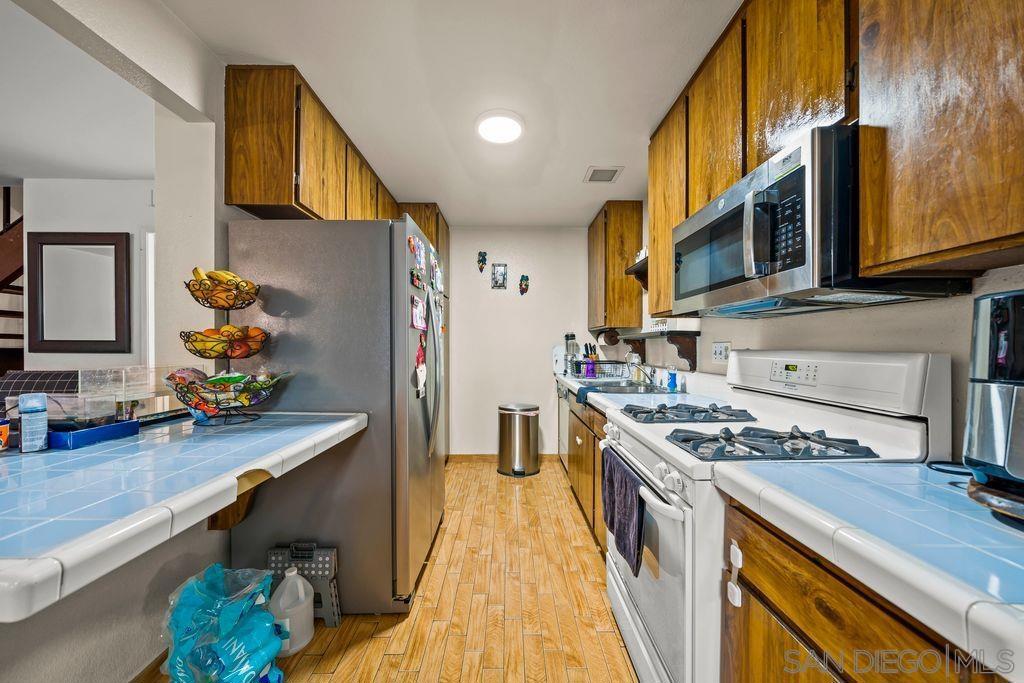 1302 W San Ysidro Unit C Property Photo 9