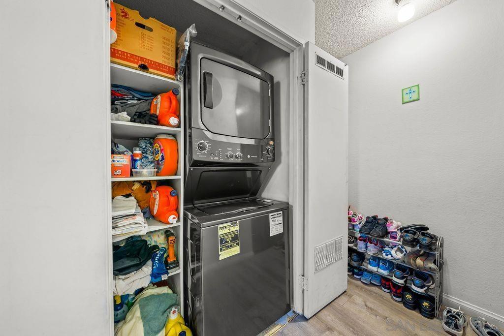 1302 W San Ysidro Unit C Property Photo 14