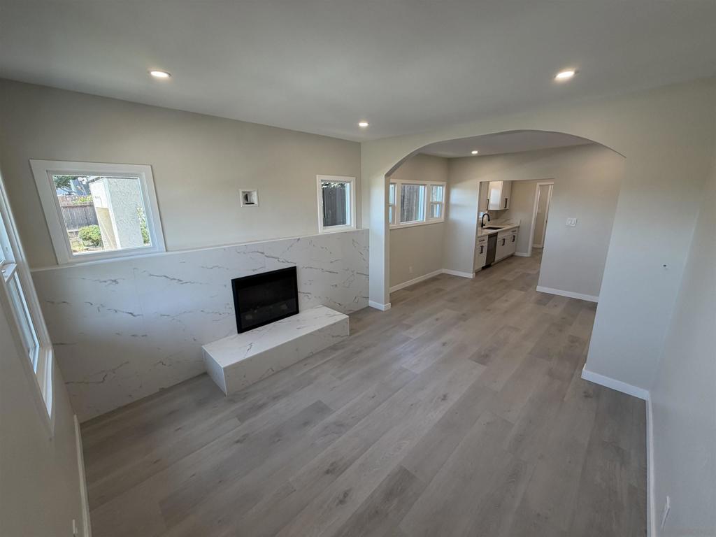 7180 82 Mohawk St Property Photo 3