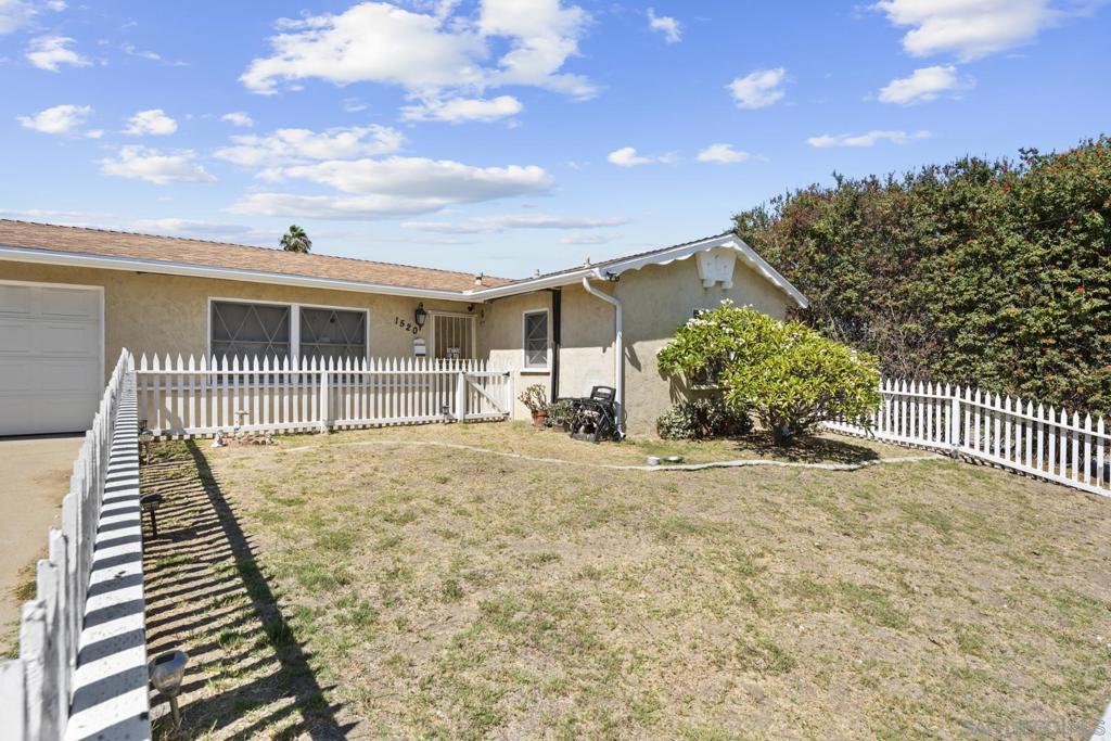 1520 Tarleton St Property Photo 1