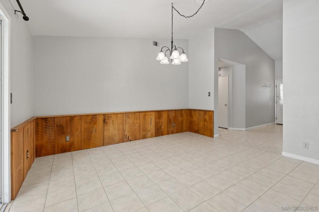 898 Yosemite Property Photo 12