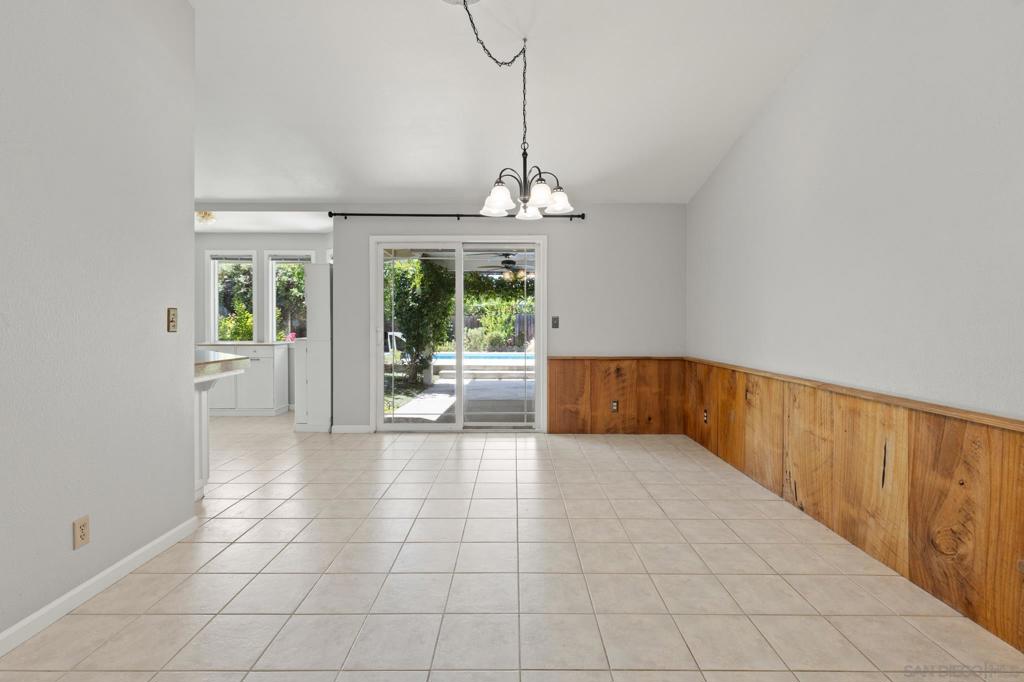 898 Yosemite Property Photo 13