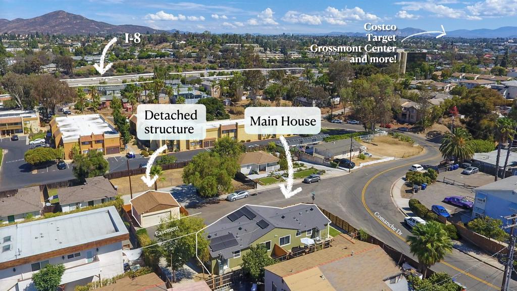 4992 4994 Comanche Drive Property Photo 3
