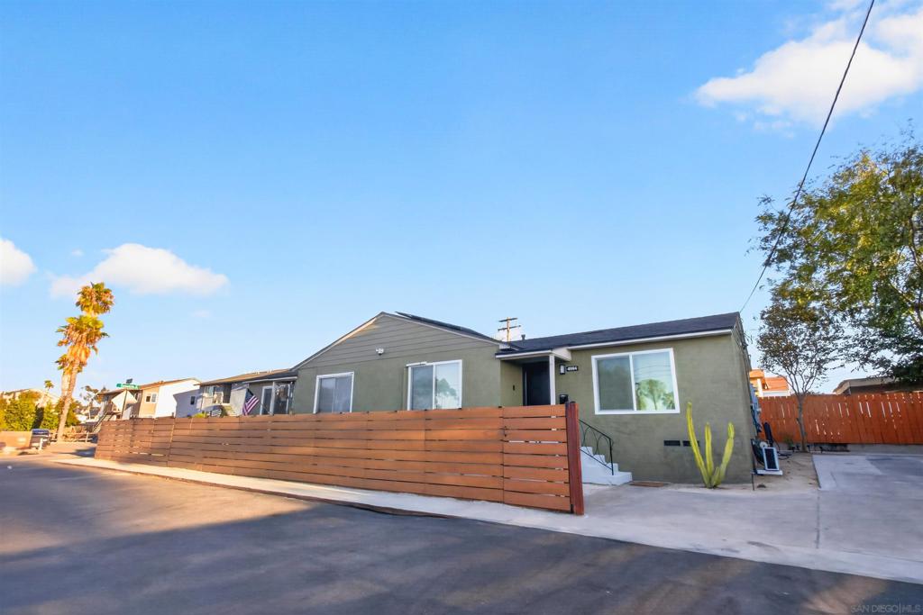 4992 4994 Comanche Drive Property Photo 19