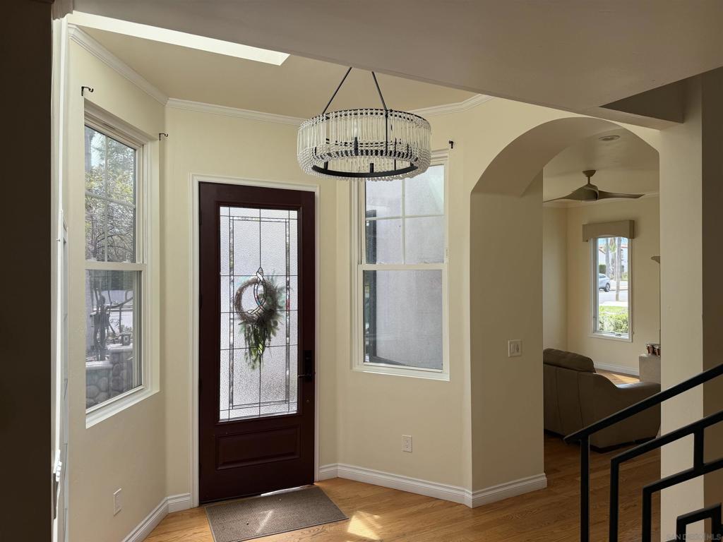 4282 Middlesex Drive Property Photo 4
