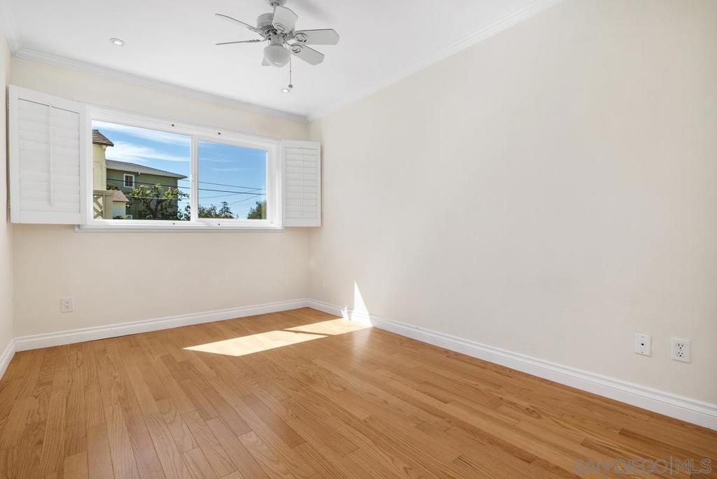 4282 Middlesex Drive Property Photo 17
