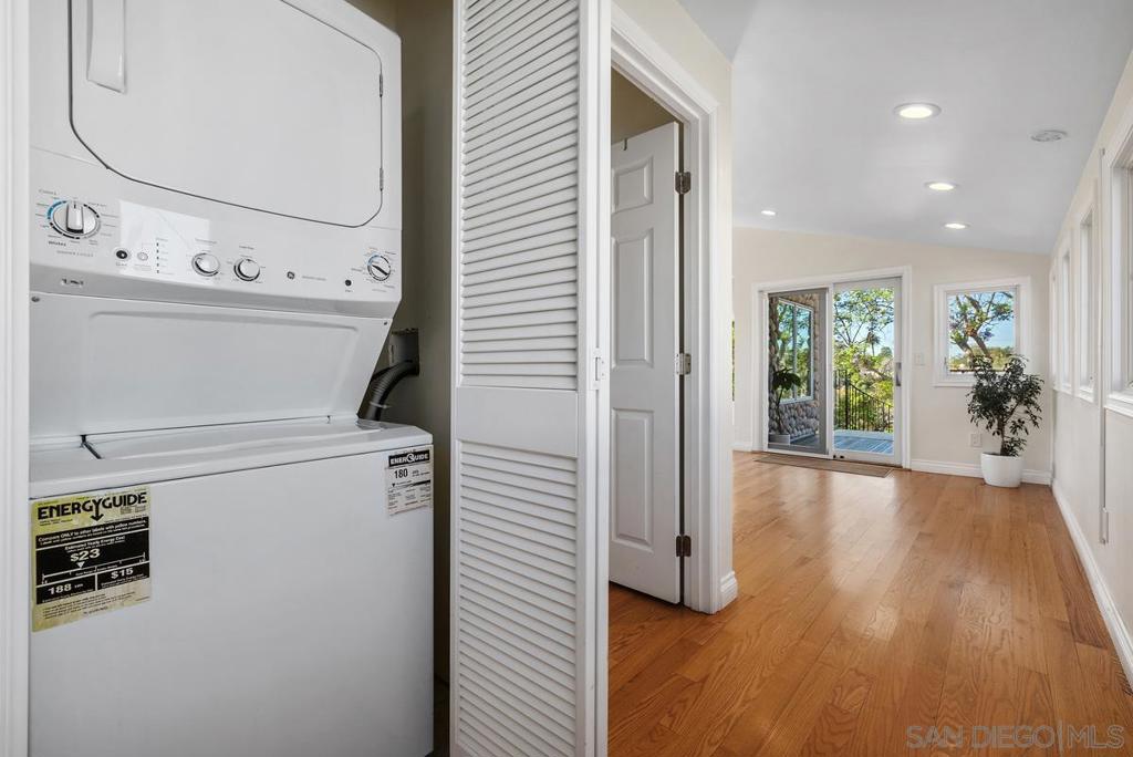 4282 Middlesex Drive Property Photo 30