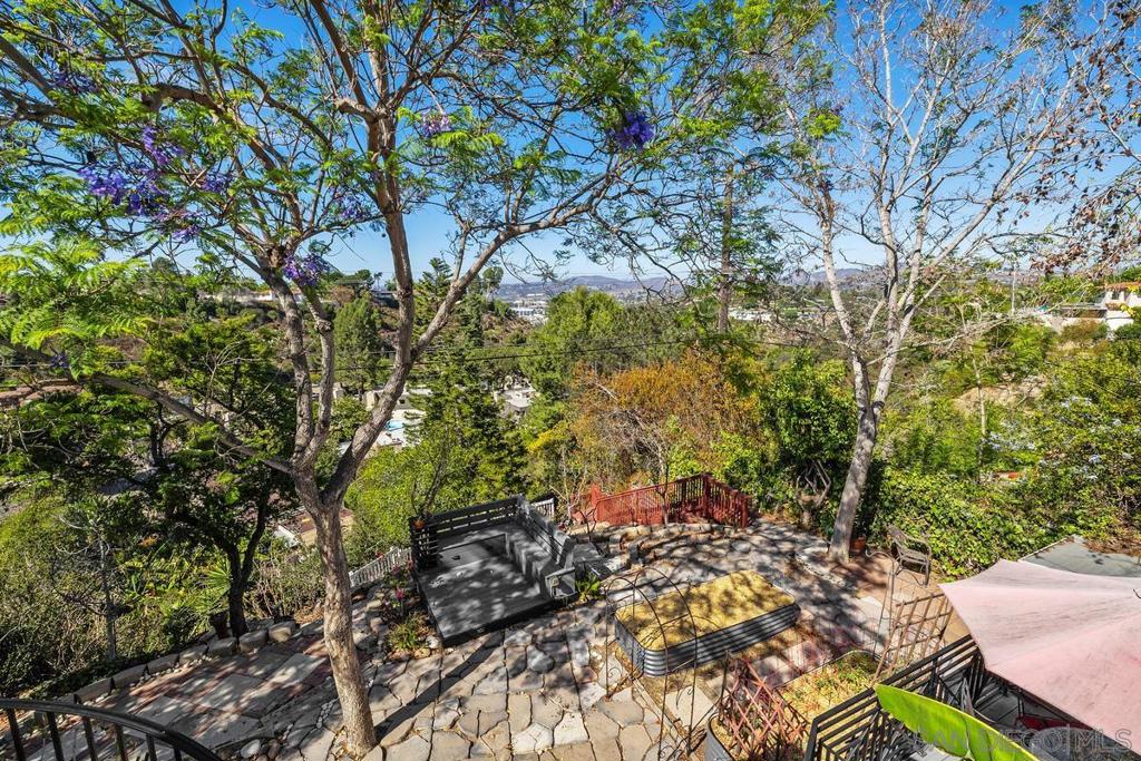 4282 Middlesex Drive Property Photo 40