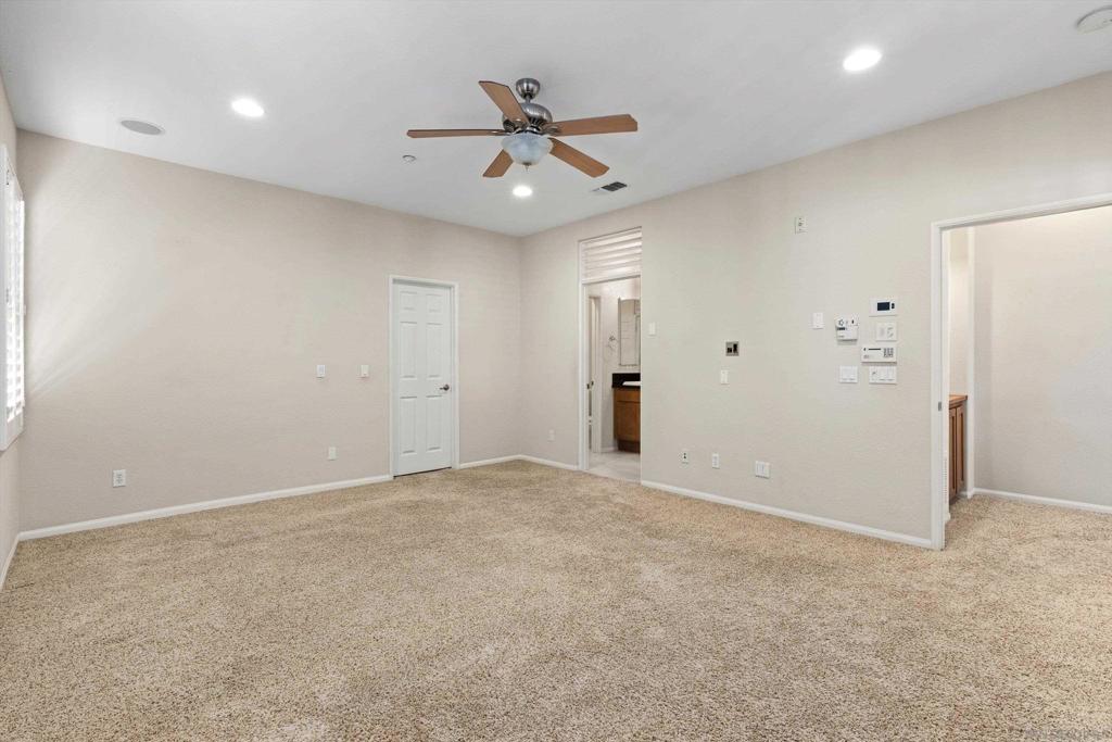 2099 Silverado St Property Photo 33