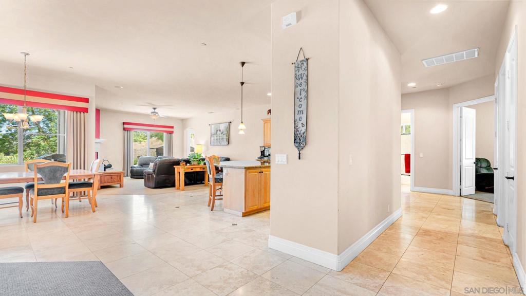 1485 Santa Fe Hills Property Photo 12