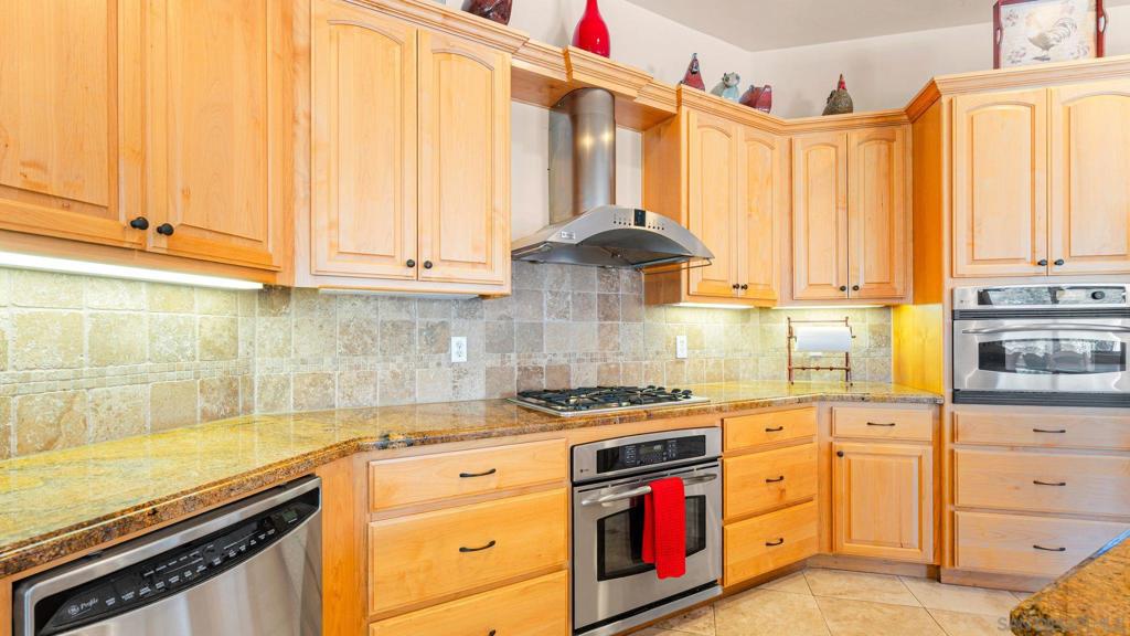 1485 Santa Fe Hills Property Photo 24