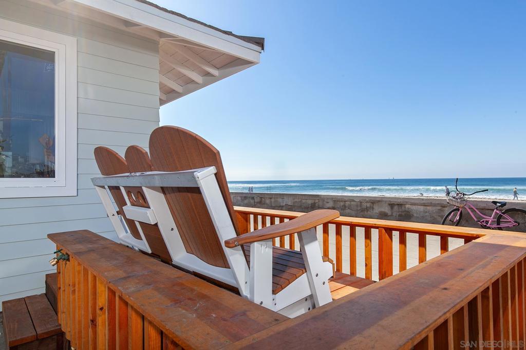 3795 Ocean Front Walk Property Photo 5