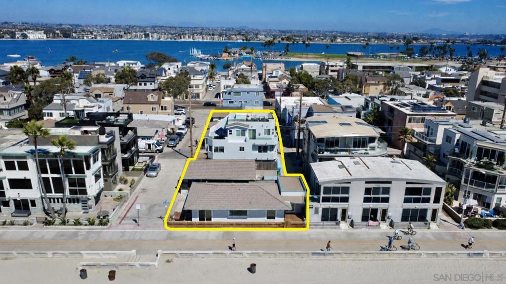 3795 Ocean Front Walk Property Photo 6
