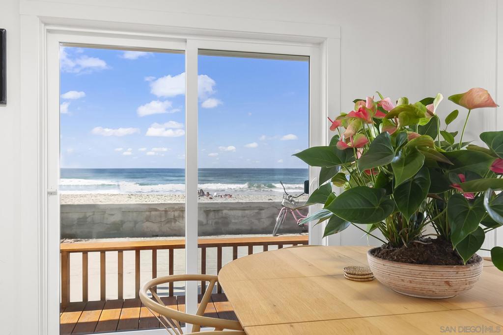 3795 Ocean Front Walk Property Photo 9