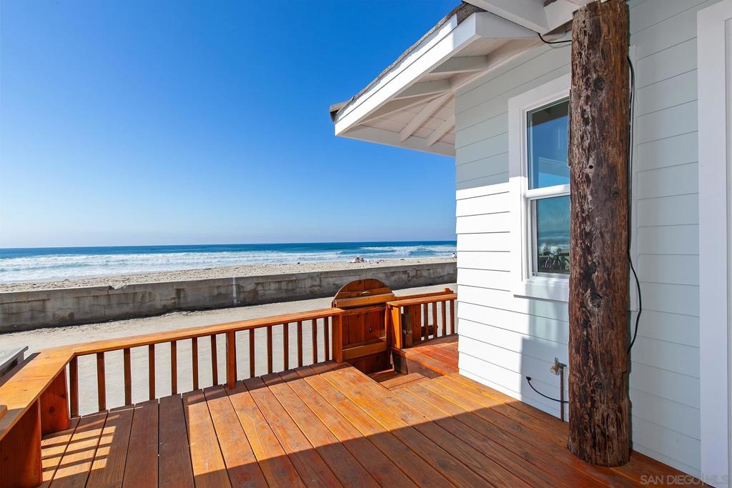 3795 Ocean Front Walk Property Photo 15