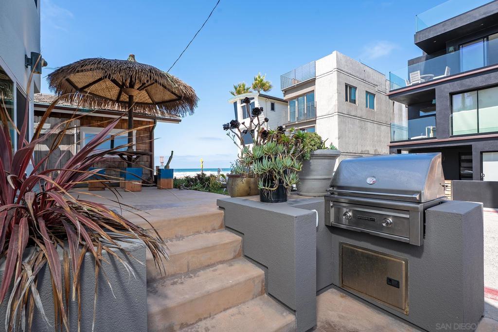 3795 Ocean Front Walk Property Photo 30