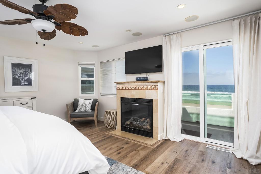 3795 Ocean Front Walk Property Photo 41