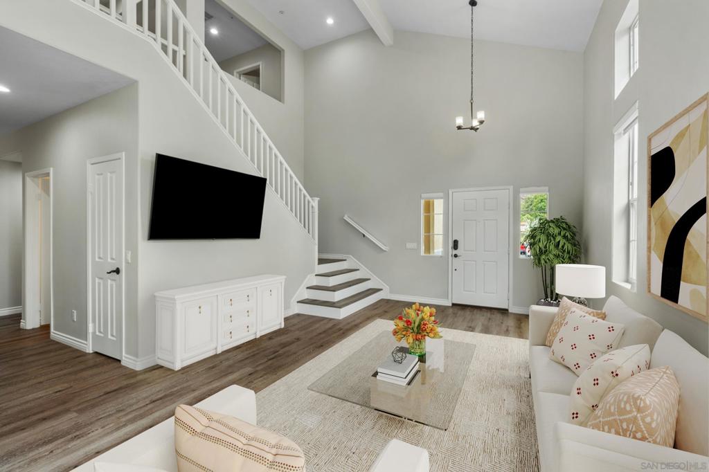 2201 Orange Grove Place Property Photo 4