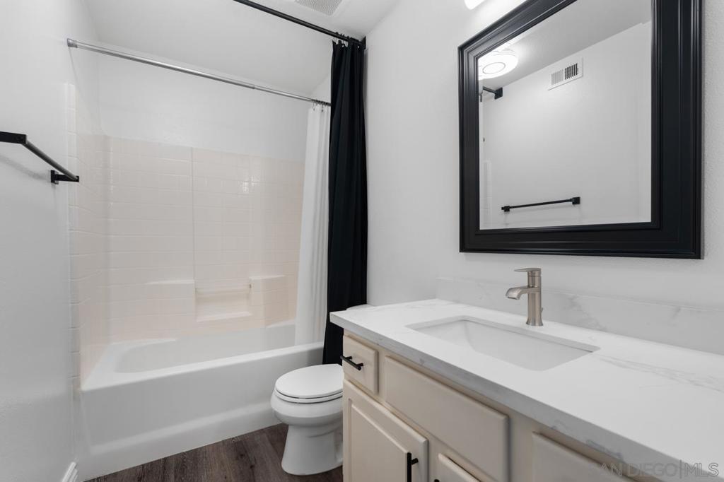 2201 Orange Grove Place Property Photo 44