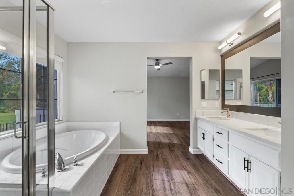 2201 Orange Grove Place Property Photo 60