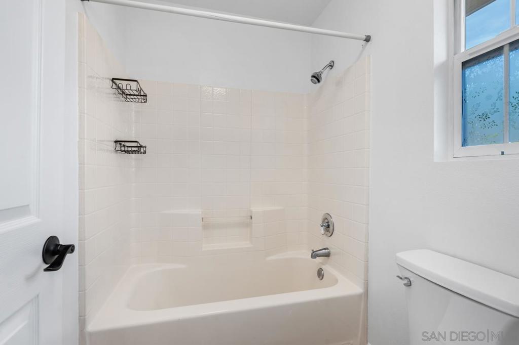2201 Orange Grove Place Property Photo 68