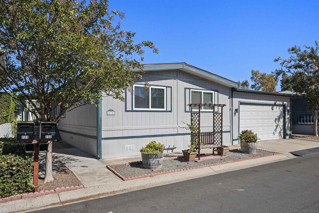9255 N Magnolia Ave 232 Property Photo 1