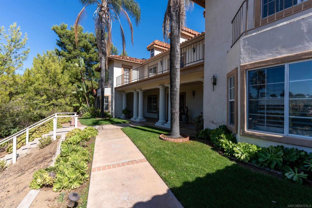 1696 Gil Way Property Photo 2