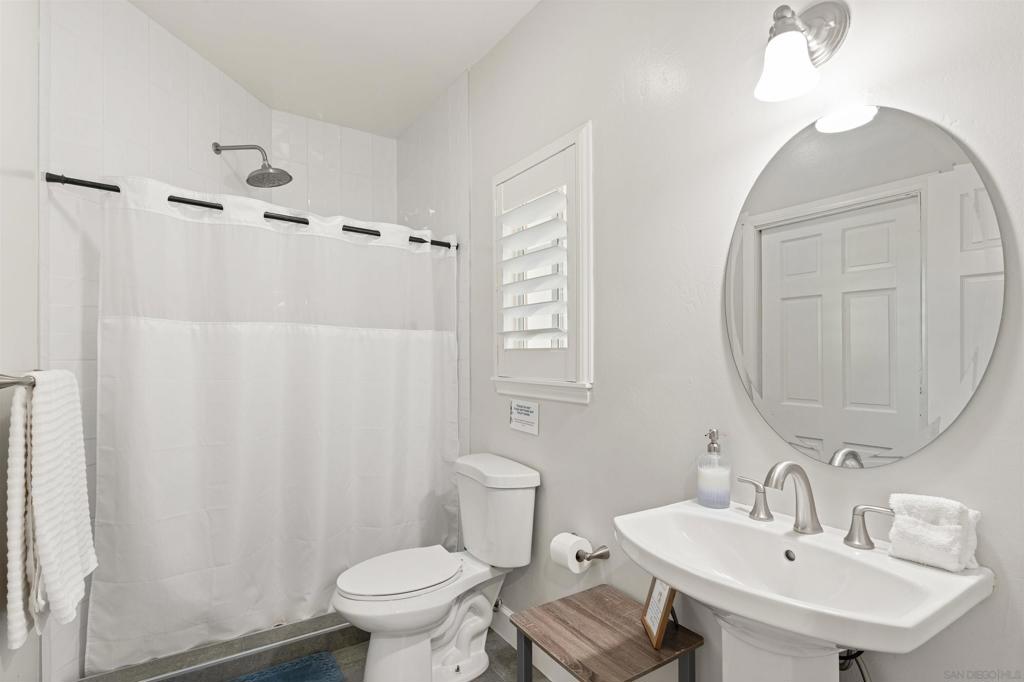 1696 Gil Way Property Photo 18