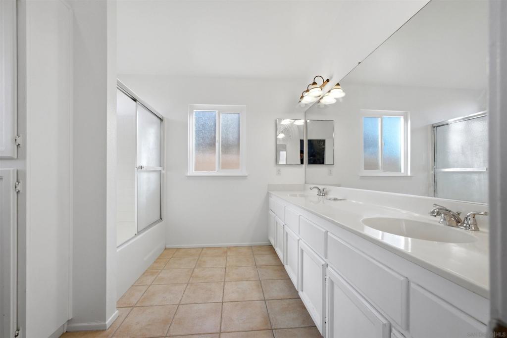 39766 Del Val Dr Property Photo 22