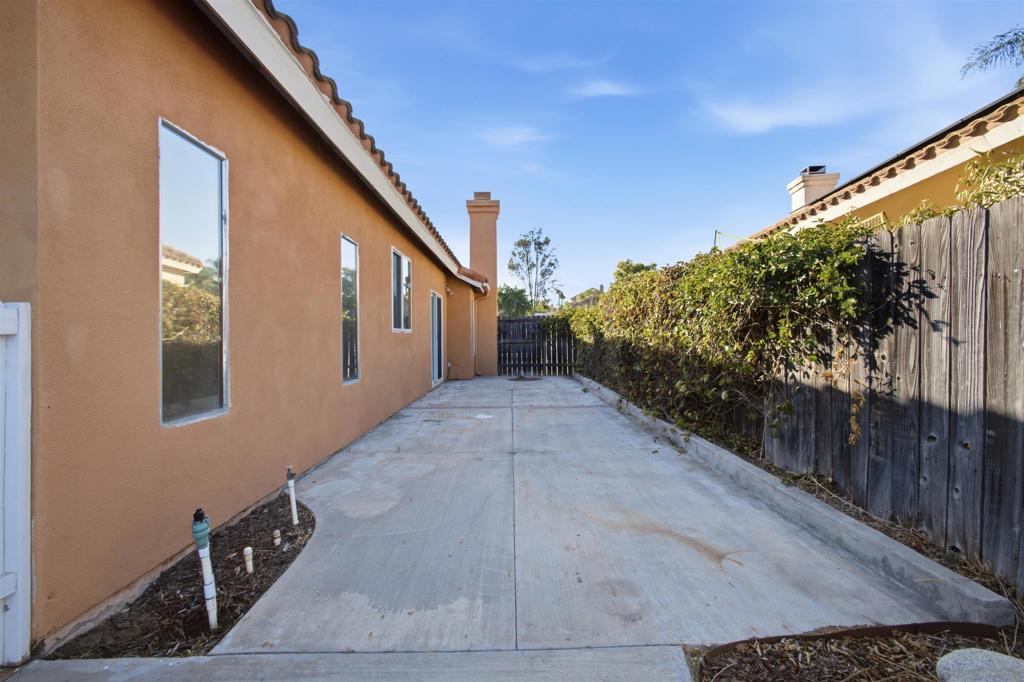 39766 Del Val Dr Property Photo 29