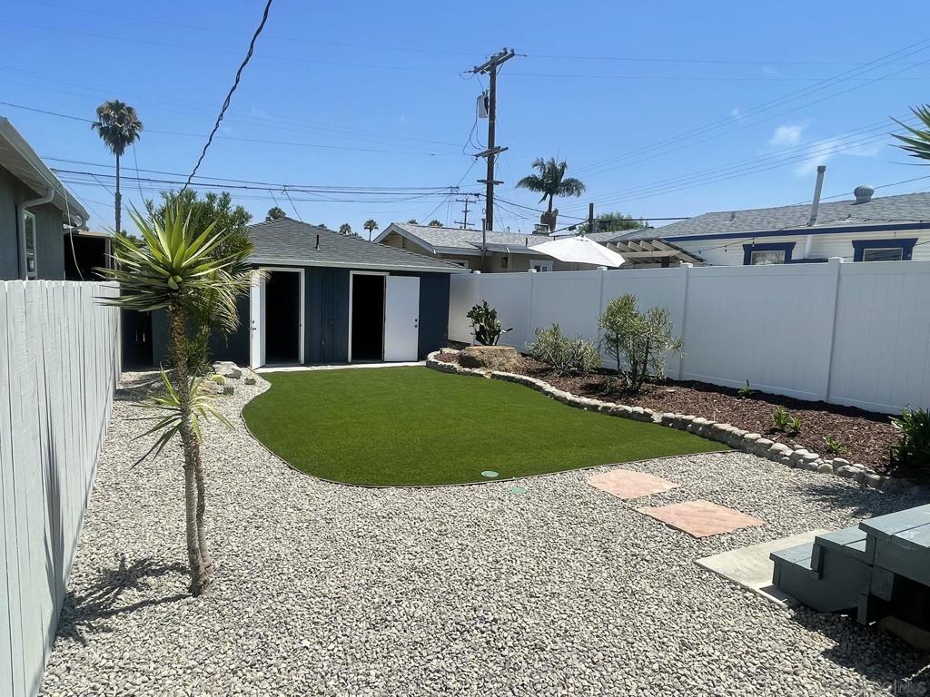 4509 38th St. B Property Photo 1