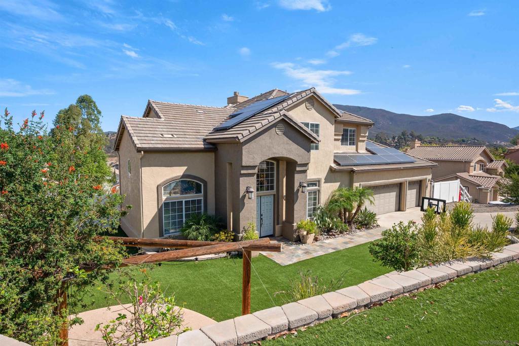 1521 Miss Elle Property Photo 5