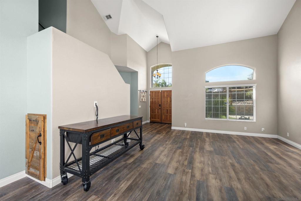 1521 Miss Elle Property Photo 14