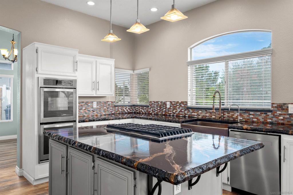 1521 Miss Elle Property Photo 20