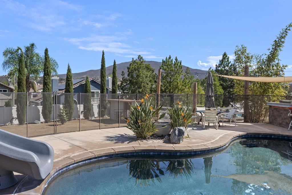 1521 Miss Elle Property Photo 44