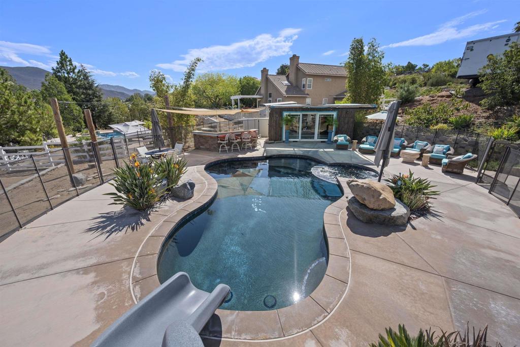 1521 Miss Elle Property Photo 45