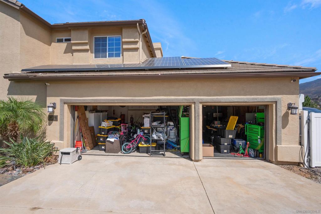 1521 Miss Elle Property Photo 54