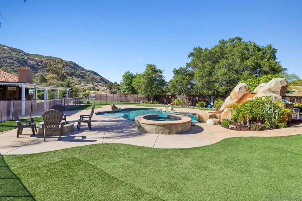 9086 Hunter Pass Property Photo 55