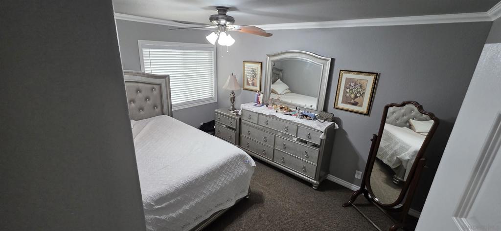 880 Friendly Property Photo 6