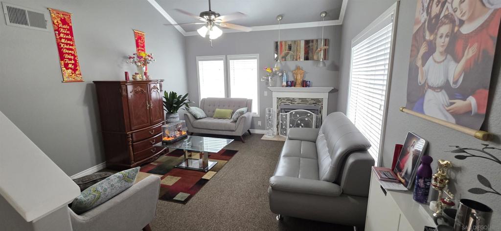 880 Friendly Property Photo 10