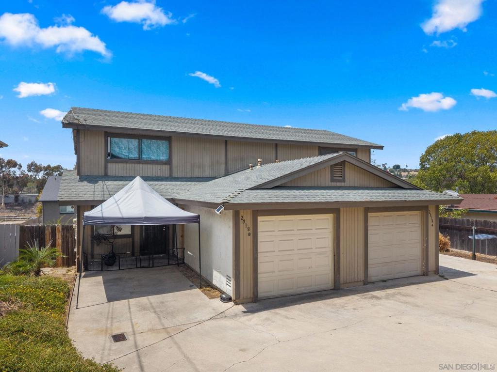 2018 Hawkins Way Property Photo 4