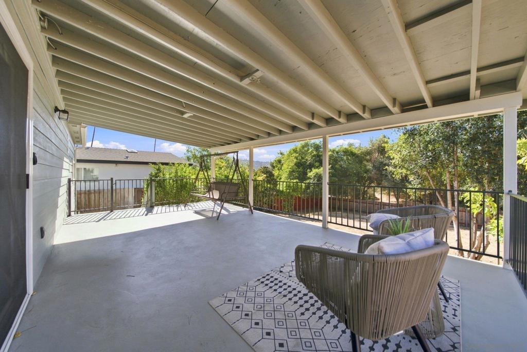 8661 Valencia St Property Photo 23