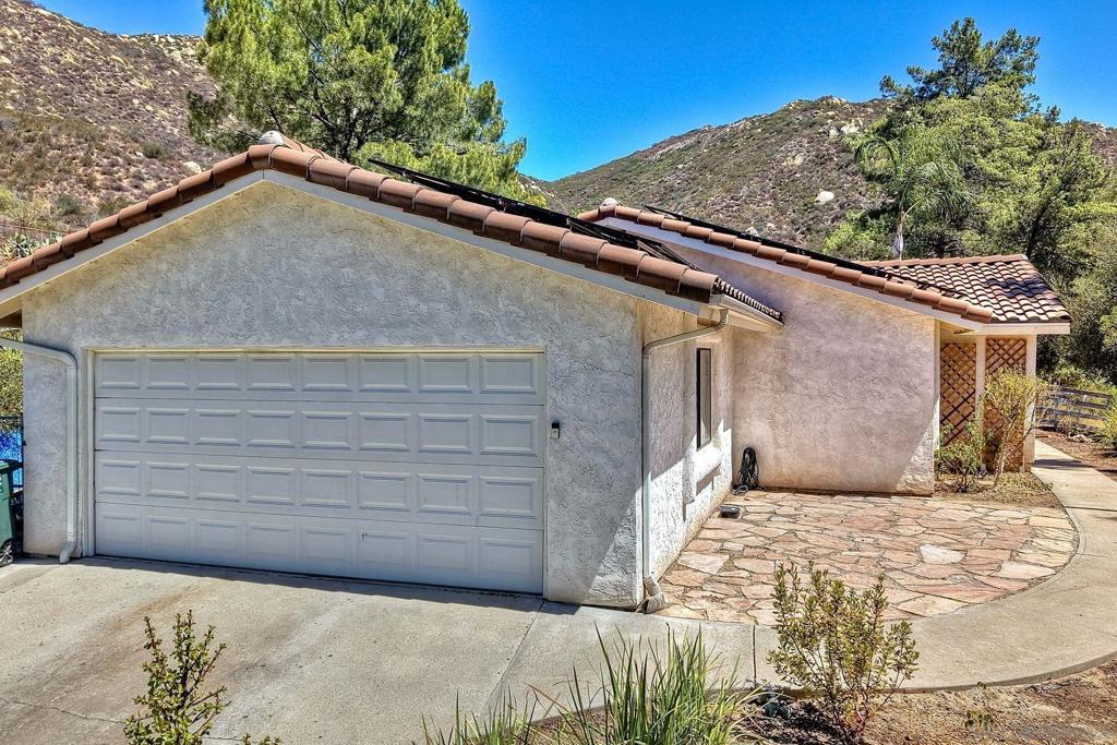 25766 Caryn Court Property Photo 5
