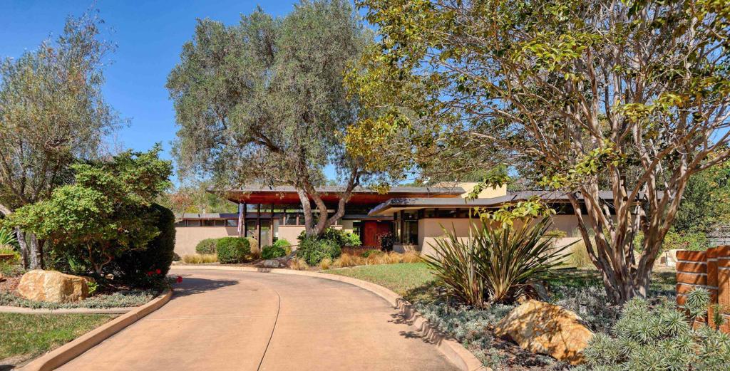 5330 Le Barron Rd Property Photo